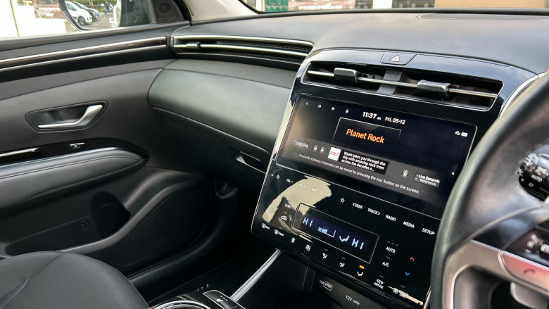 Hyundai TUCSON 1.6 TGDi Plug-in Hybrid Premium 5dr 4WD Auto Estate